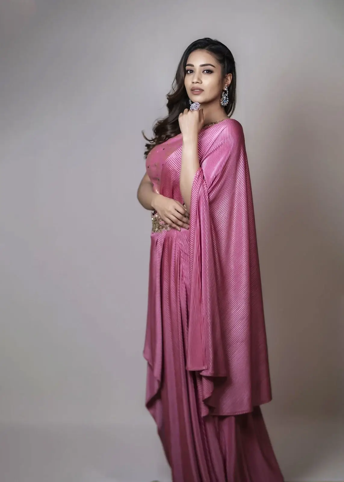 Beautiful Indian Girl Nivetha Pethuraj in Traditional Pink Saree